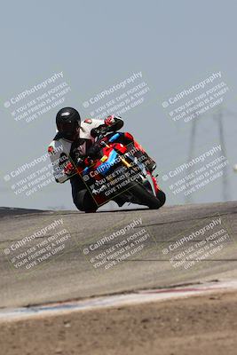 media/May-22-2023-Fastrack Riders (Mon) [[ae7626d9d8]]/Level 2/1230pm (Outside Grapevine)/